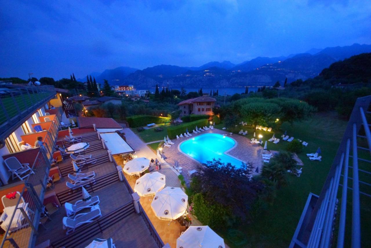 Park Hotel Val Di Monte ***S مالتشيزينيه المظهر الخارجي الصورة
